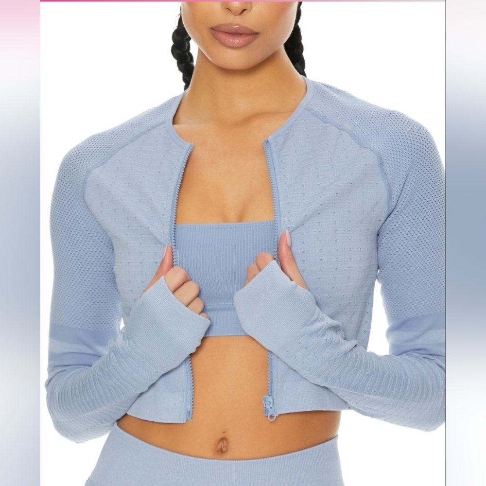 Play to Win Seamless Melange Crop Jacket w/ Thumbholes | Azure MelangeStylw